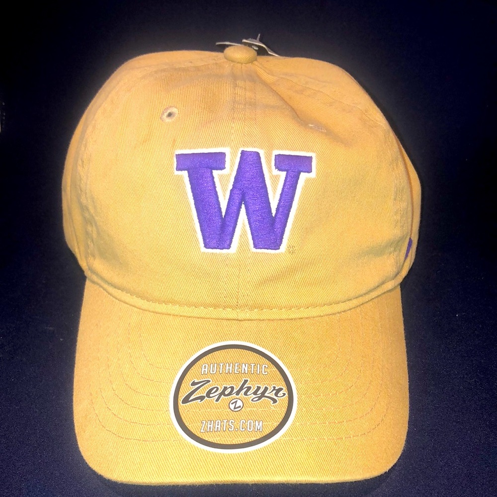 Washington Huskies Strap-back Hat by Zephyr
